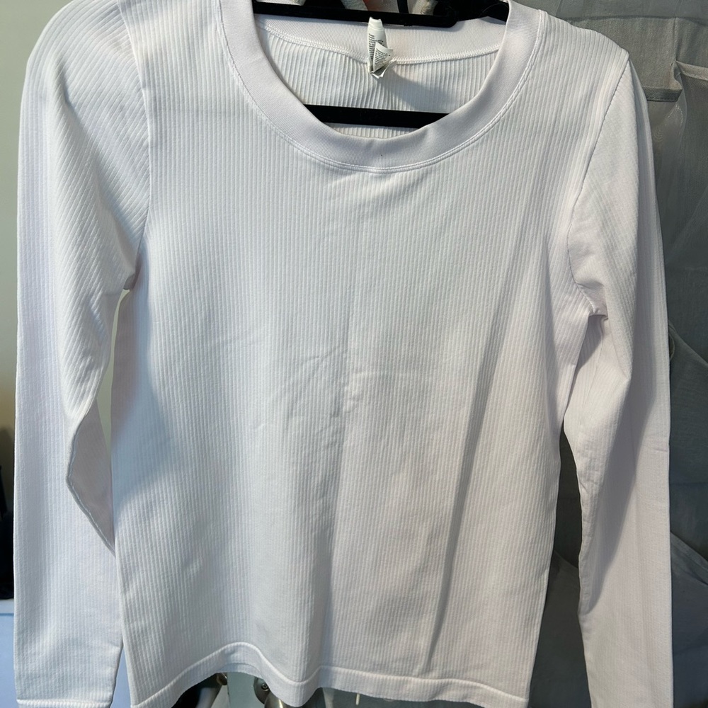 Athleta top